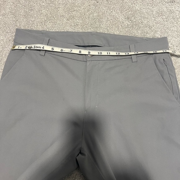 Lululemon Men’s Commission Classic-Fit Pant Grey - Picture 11 of 14